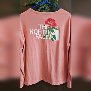 The North Face Women's Pink Long Sleeve Top